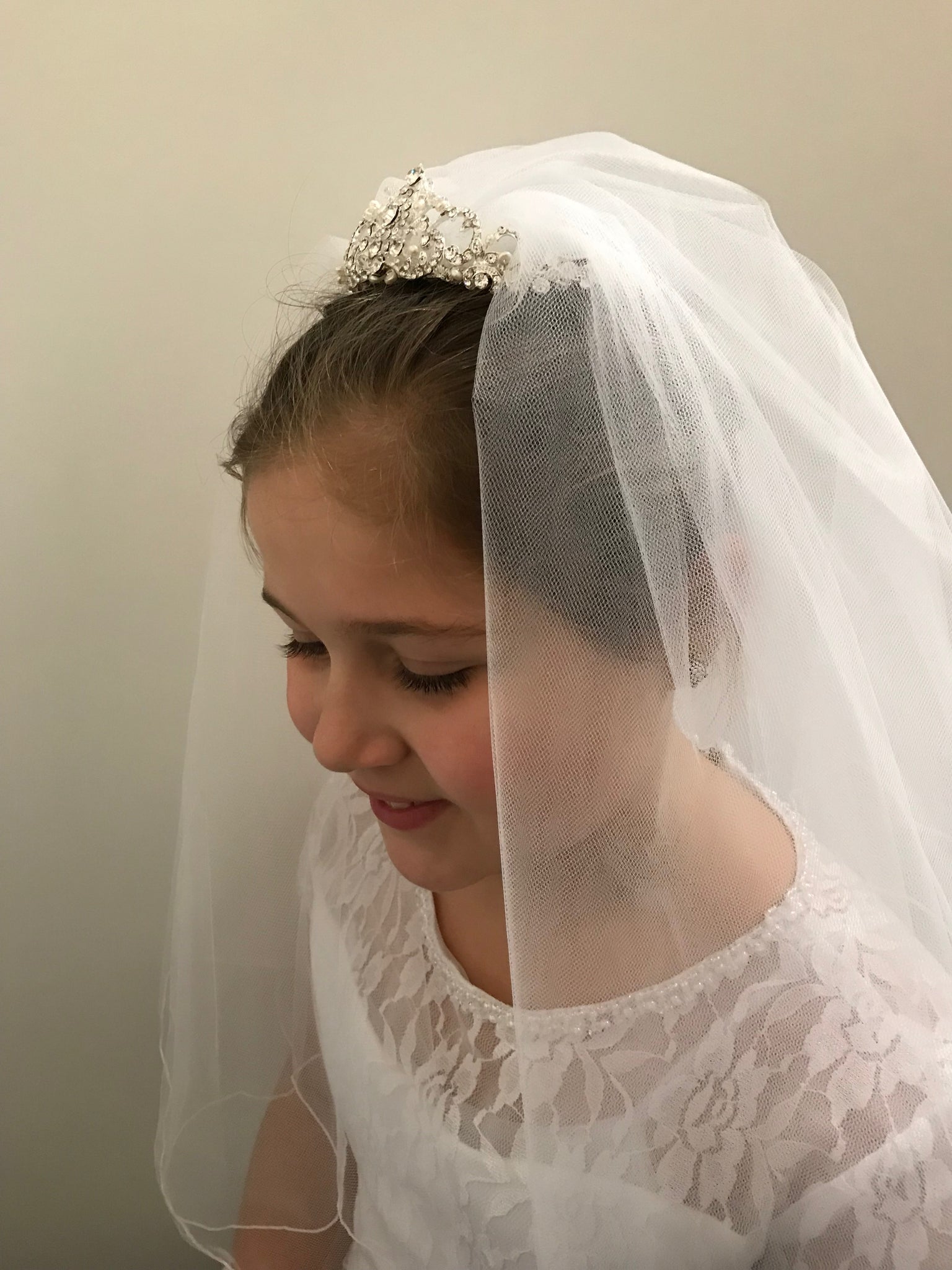 Communion Veils: The Full Story 